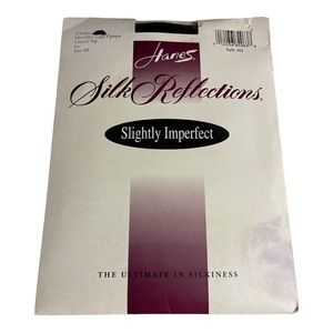 Hanes Vintage Silk Reflections Control Top Pantyhose Style 262 Size AB Jet